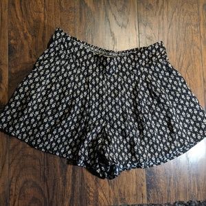 Floral Flowy Shorts With Pockets